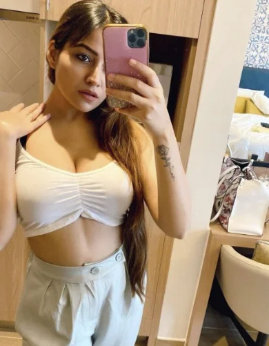 Delhi Escort Showcase 3